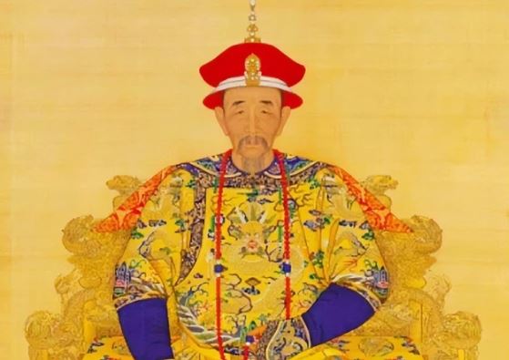 Quyết định sai lầm của Hoàng đế Khang Hy khiến nhà Thanh suy tàn
