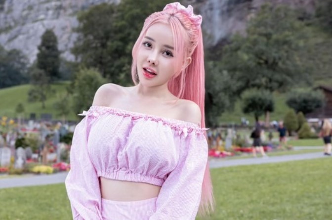 Ngân 98 xuất hiện với diện mạo khác lạ, cư dân mạng bày tỏ tiếc nuối