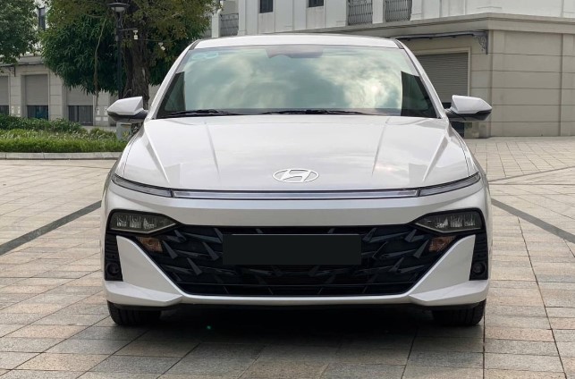 Lăn bánh 1.000 km, Hyundai Accent 2024 đầu tiên lên sàn xe cũ với giá ngỡ ngàng