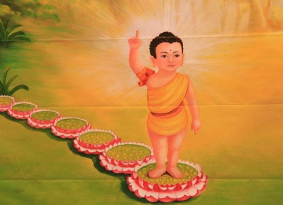 Nơi Đức Phật chào đời thuộc quốc gia nào hiện nay? Vừa ra khỏi bụng mẹ ngài đã nói câu gì?