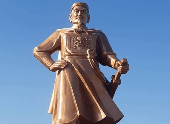 Vị vua đầu tiên bỏ lệ quỳ lạy nhận chiếu chỉ phương Bắc, là 1 trong 14 anh hùng tiêu biểu của Việt Nam