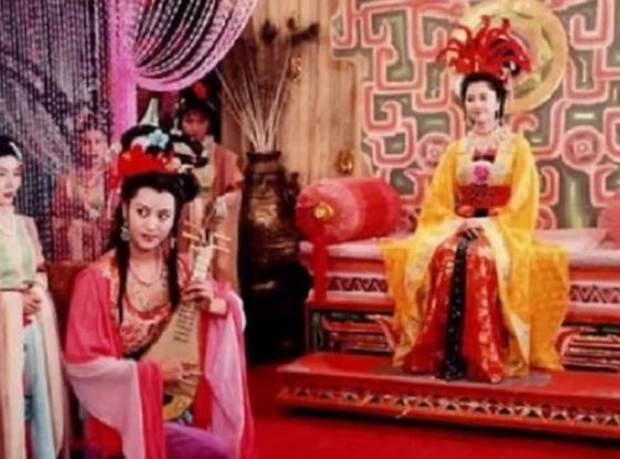 Nữ vương Nữ Nhi Quốc lợi hại cỡ nào mà nữ yêu từng tấn công Phật Tổ Như Lai, Bồ Tát dè chừng lại không dám đụng tới bà?