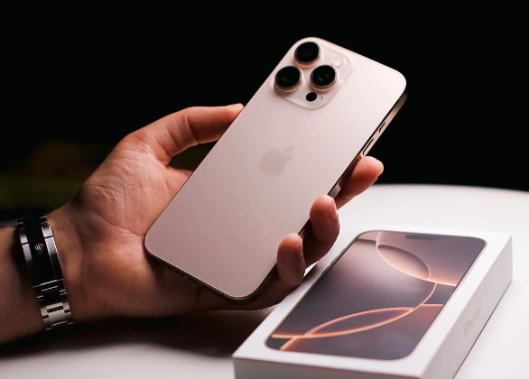 Một phiên bản iPhone 16 đang "cháy hàng" tại Việt Nam bao giờ mới có hàng trở lại?