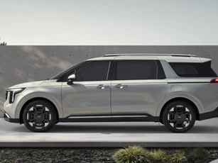 KIA ra mắt mẫu MPV 649,8 triệu đồng, chạy đua doanh số với Toyota Veloz Cross, Mitsubishi Xpander