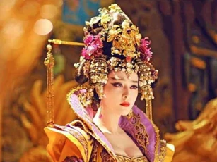 Vừa lập đế, Võ Tắc Thiên tạo 18 Hán tự mới: 17 chữ bị bãi bỏ, chữ còn lại nghìn năm không ai dám dùng