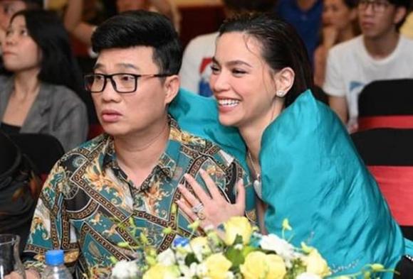 Ca sĩ Quang Linh có vợ không? Cuộc sống hiện tại giờ ra sao?