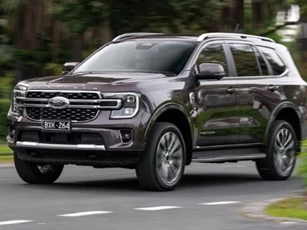 Tầm giá trên dưới 1 tỷ đồng, mẫu D-SUV nào rộng rãi, mạnh mẽ đáng mua nhất hiện nay?