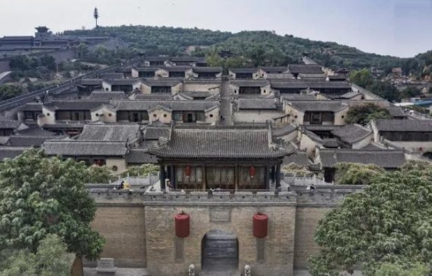 Biệt phủ lớn nhất Trung Quốc xây trong 300 năm, diện tích kiến trúc rộng hơn cả Tử Cấm Thành