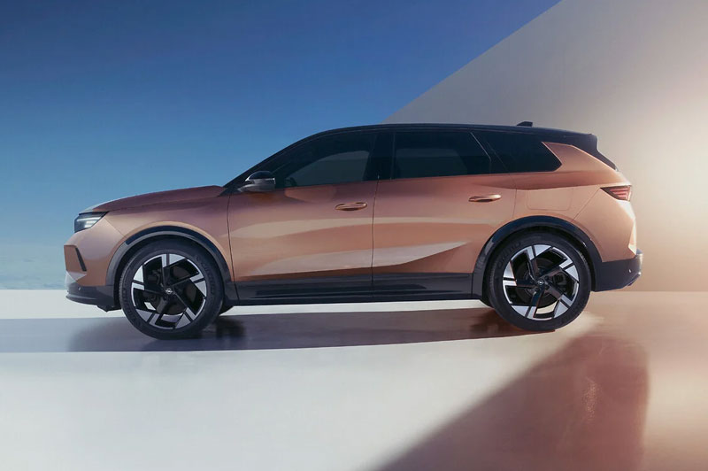 SUV hạng C siêu tiết kiệm xăng, công suất 195 mã lực, giá hơn 920 triệu đồng