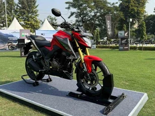 Quên Yamaha Exciter đi, Honda ra mắt ‘vua côn tay’ có ABS 2 kênh xịn hơn Winner X, giá 47 triệu đồng