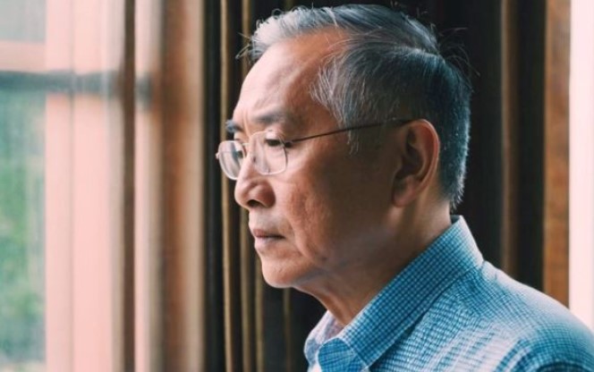 Lương hơn 21 triệu/tháng nhưng khi con trai hỏi, tôi chỉ nói được 7 triệu: Nhờ vậy mà phát hiện ra 1 sự thật đau lòng