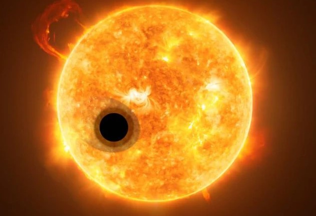 Kỳ lạ hành tinh giống… quả trứng bắc thảo trôi giữa trời