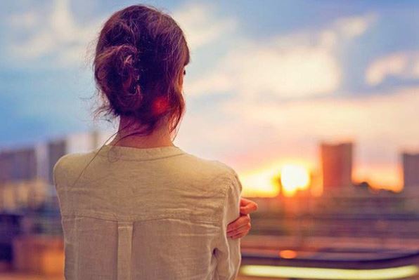 Nghe tin mẹ chồng qua đời, chị dâu bật cười lớn và thốt lên một câu chấn động khiến cả gia đình phẫn nộ đuổi thẳng tay!