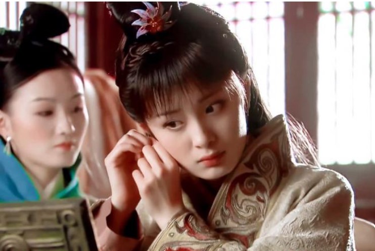 Trong số 4 nữ diễn viên đóng vai 'tứ đại mỹ nhân Trung Quốc', cô là người duy nhất chưa từng bị phàn nàn và đã trở thành tác phẩm kinh điển muôn đời!