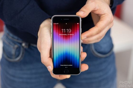 iPhone SE 4 có thêm bàn màn lớn, giá siêu rẻ vượt ngàn chông gai, đả bại cả Galaxy S24 Ultra