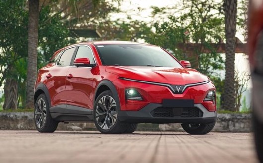 SUV đô thị đáng mua trong tầm giá 700 triệu đồng: Hội tụ toàn tên tuổi đình đám ngập trang bị, siêu tiết kiệm xăng