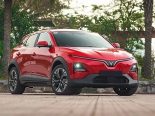 SUV đô thị đáng mua trong tầm giá 700 triệu đồng: Hội tụ toàn tên tuổi đình đám ngập trang bị, siêu tiết kiệm xăng