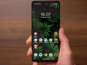Loạt smartphone đắt đỏ nhất ở Việt Nam: Toàn tên tuổi hàng đầu, cấu hình cực mạnh, giá gần 50 triệu