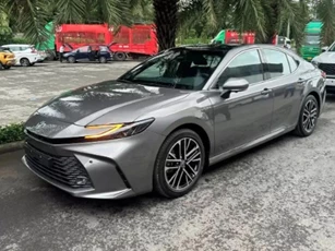 Toyota Camry 2025 xuất hiện trước thềm VMS 2024: Nhiều trang bị hiện đại kèm động cơ hybrid
