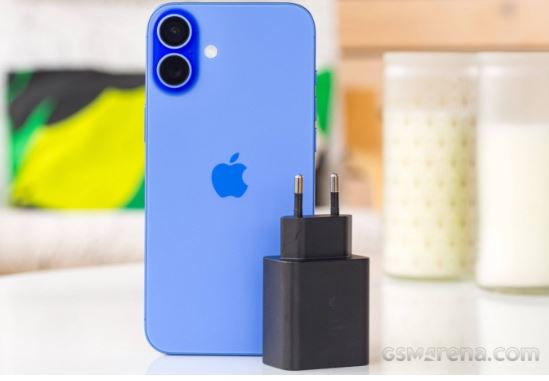 iPhone 16 Plus màn to hiệu năng khủng màu hot giá hấp dẫn vẫn được săn đón cuối tháng 10