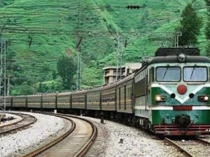 Tại sao tàu thà đến muộn một hoặc hai giờ còn hơn đến sớm? Đọc xong tôi mới nhận ra