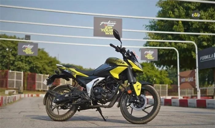 ‘Chiến binh côn tay’ mới ra mắt giá 26 triệu đồng, đẹp át vía cả Yamaha Exciter và Honda Winner X ảnh 3