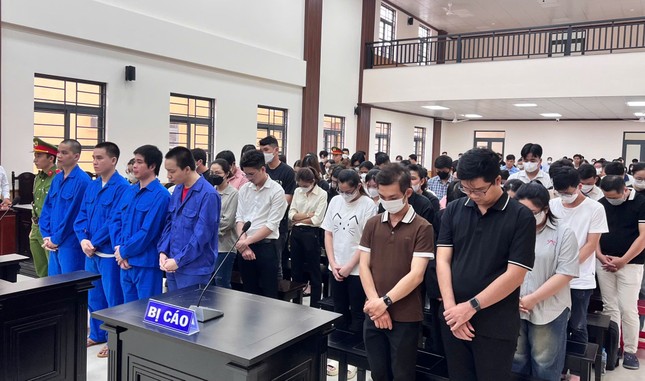 Tuyên án 61 bị cáo làm giả hơn 1.000 văn bằng, chứng chỉ ở An Giang