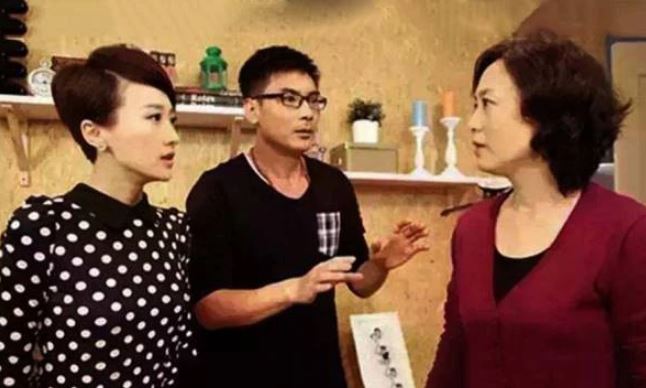 Nàng dâu bị sốc khi bố mẹ chồng đòi đứng tên mảnh đất 200 triệu dù chỉ góp 20 triệu, lập mưu "phản đòn" khiến bà nghẹn lời