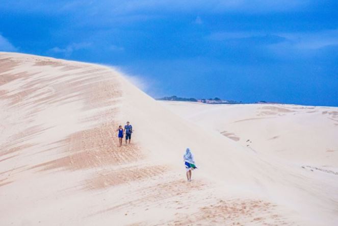 Sa mạc lớn nhất Việt Nam, được ví như phiên bản thu nhỏ của sa mạc Sahara nằm ở đâu?