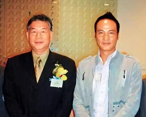 Vì sao xã hội đen Hông Kông không dám đụng đến Nhậm Đạt Hoa?