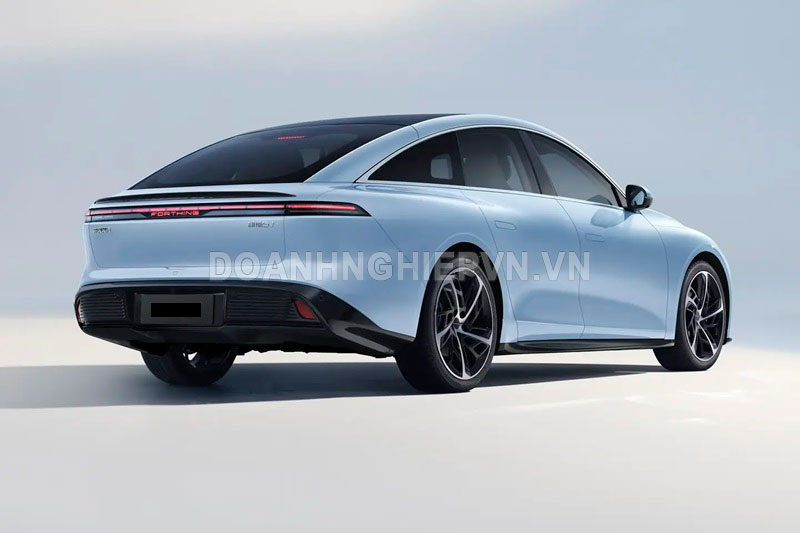 Xe sedan ‘ăn đứt’ Toyota Camry, công suất 218 mã lực, nội thất sang chảnh, giá hơn 420 triệu đồng