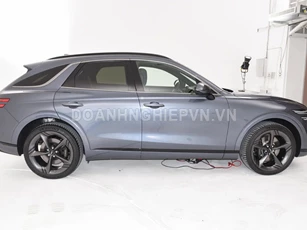 SUV thiết kế sang chảnh, công suất 304 mã lực, giá gần 970 triệu đồng, ‘đe nẹt’ Mercedes-Benz GLC