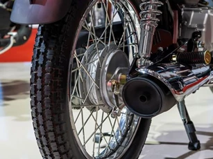 'Huyền thoại côn tay' 125cc chính thức ra mắt khiến khách Việt 'quay xe' với Honda Winner X và Exciter