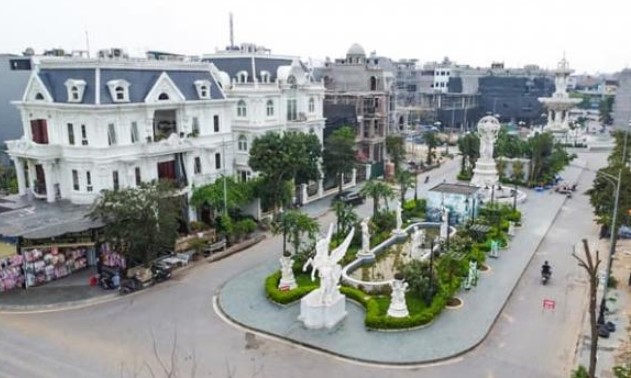 Ngôi làng 1000 năm tuổi giàu có nhất miền Bắc, lâu đài lộng lẫy 'mọc lên như nấm', giá đất đắt ngang phố cổ Hà Nội