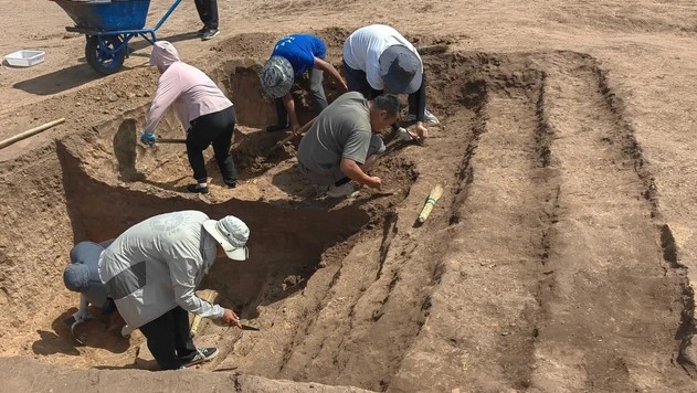 Rồng ngọc 5.000 tuổi cực hiếm lộ ra trong mộ cổ Trung Quốc