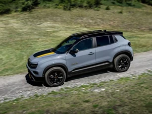Toyota Yaris Cross có thêm đối thủ thiết kế ‘cool ngầu’, động cơ hybrid, giá gần 1 tỷ đồng