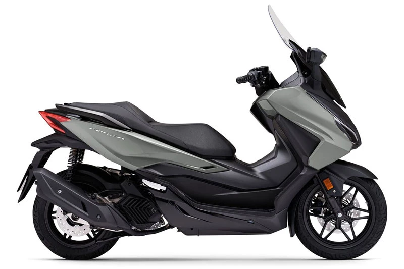 Honda Forza 125 2024.