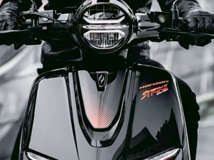 Hạ ‘knock-out’ Honda SH, ‘vua xe ga’ mới ‘Made in Thailand’ ra mắt, xịn sò hơn Air Blade, giá cực rẻ
