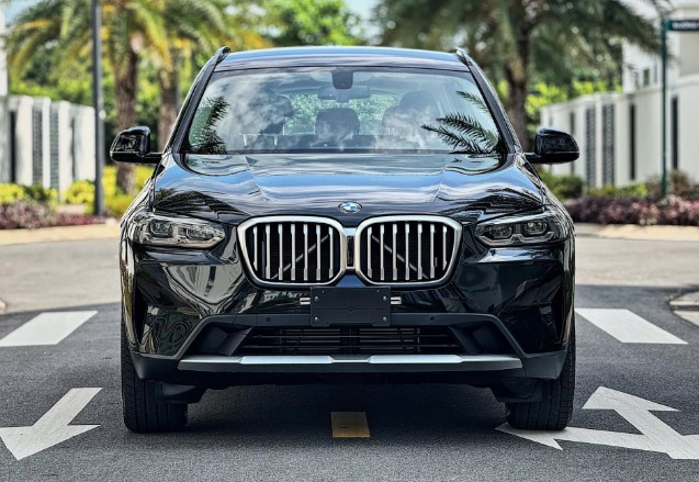 BMW X3 rao bán "siêu hời" sau khi vừa chạy lướt hơn 2000km