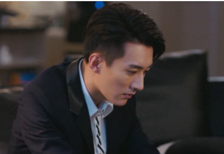 T&#x1EEB;ng vui m&#x1EEB;ng khi ly h&#xF4;n, nay bi&#x1EBF;t v&#x1EE3; c&#x169; l&#x1EA5;y ch&#x1ED3;ng t&#xF4;i m&#x1EDB;i ngh&#x1EB9;n ng&#xE0;o nh&#x1EAD;n ra 4 s&#x1EF1; th&#x1EAD;t