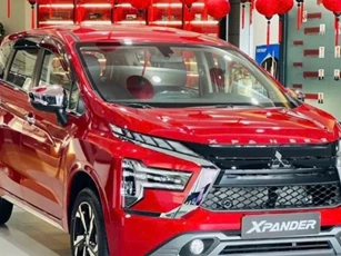 Giá lăn bánh xe Mitsubishi Xpander cuối tháng 10/2024 rẻ không đối thủ, át vía Toyota Veloz Cross