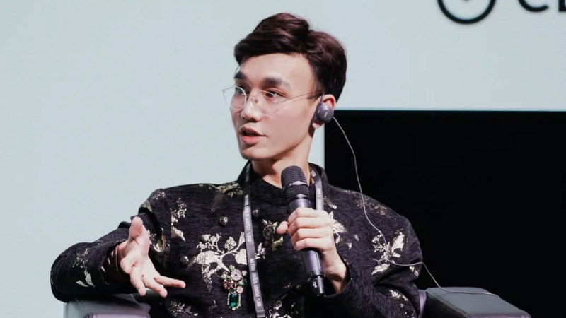 Tầm nhìn về thời trang Việt Nam: Ứng dụng công nghệ cao, bảo tồn và phát huy bản sắc văn hoá