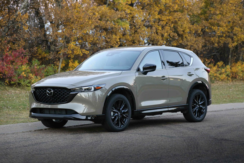 Top 10 xe SUV cỡ nhỏ tốt nhất năm 2024: Mazda CX-5, Hyundai Tucson góp mặt