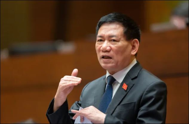 Phó Thủ tướng: Sẽ đánh thuế VAT với hàng hóa giá trị nhỏ qua sàn thương mại điện tử