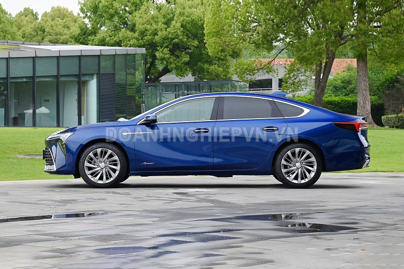 ‘Kẻ hạ sát’ Toyota Camry ra mắt: Thiết kế sang chảnh, nội thất tiện nghi, công suất 237 mã lực, giá gần 700 triệu đồng