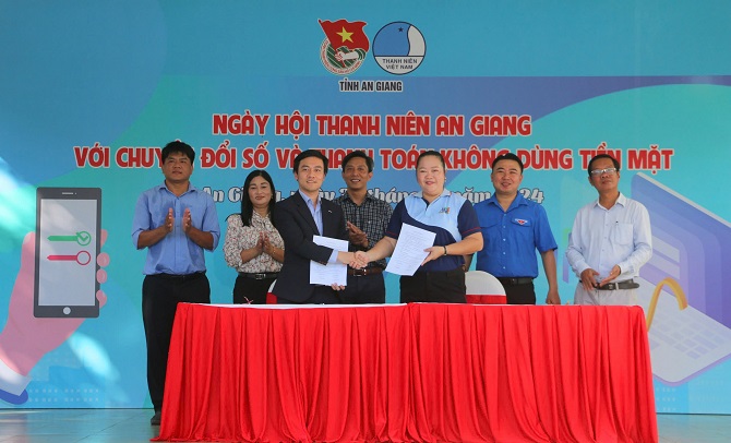 An Giang: nâng cao nhận thức về chuyển đổi số, thanh toán không dùng tiền mặt