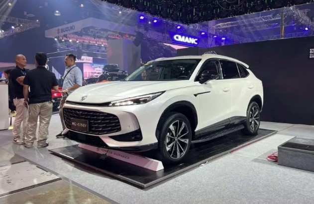 Đối thủ Mazda CX-5 bất ngờ trình làng thế hệ mới tại Đông Nam Á, chạy 120km không cần đổ xăng