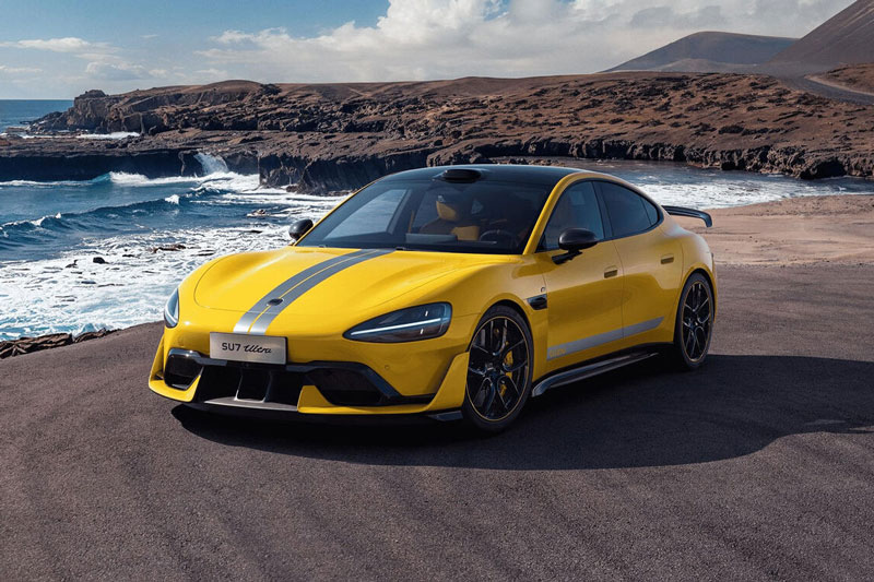 Xe điện Xiaomi SU7 Ultra chốt giá gần 3 tỷ đồng, lên kệ đầu năm 2025