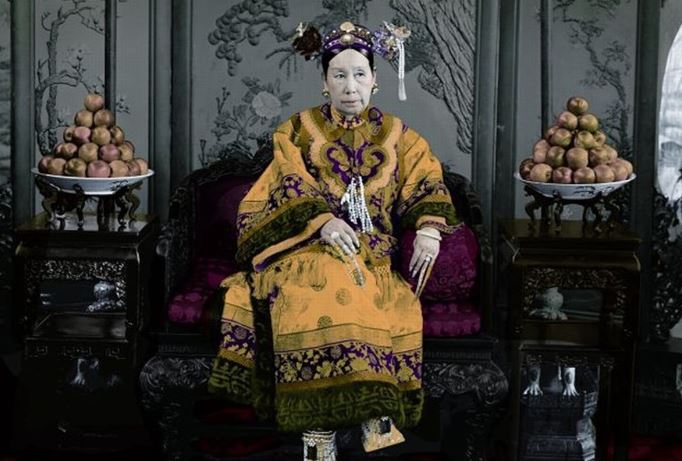 3 vũ khí hộ mệnh được Từ Hi Thái hậu sử dụng để bảo vệ tính mạng trong trường hợp bị tấn công