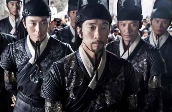 Choáng váng trước sự lớn mạnh của lực lượng cảnh vệ, mật thám bảo vệ các hoàng đế Trung Hoa